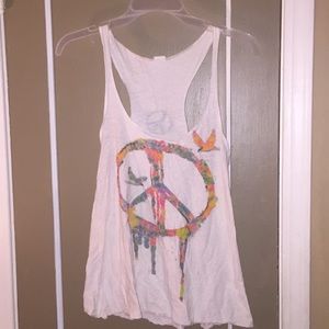Peace sign tank ✌🏻
